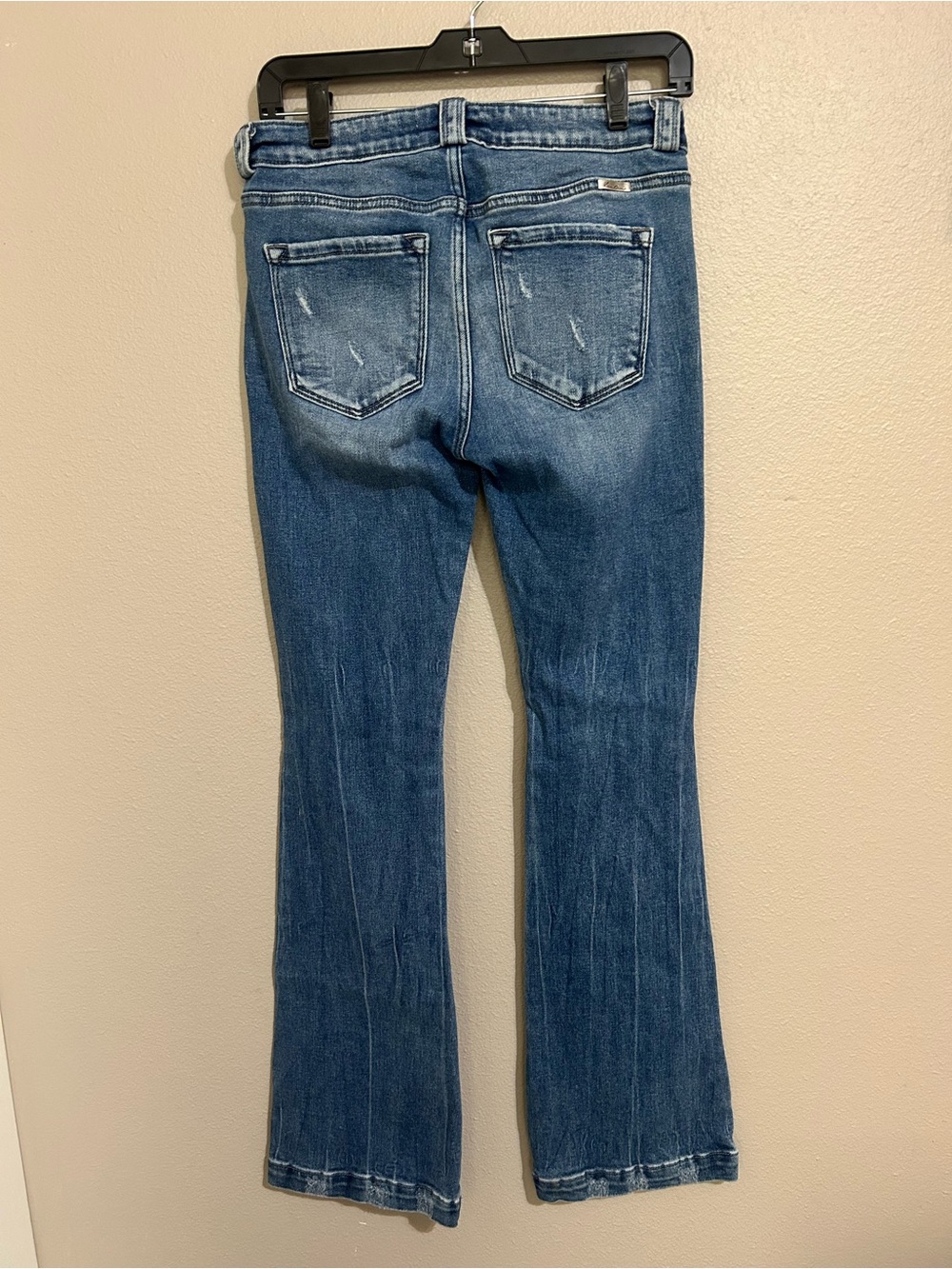 Kancan Low Rise Distressed Medium Wash Flare Denim Jeans Women’s Size 9 28 - Picture 6 of 9